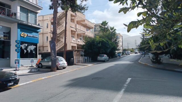 Apartment in a great location in the center of Kyrenia, suitable for large, crowded families or residence!